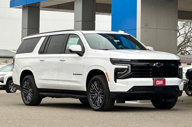 New 2026 Chevrolet Suburban RST w/ RST Capability Package video 2