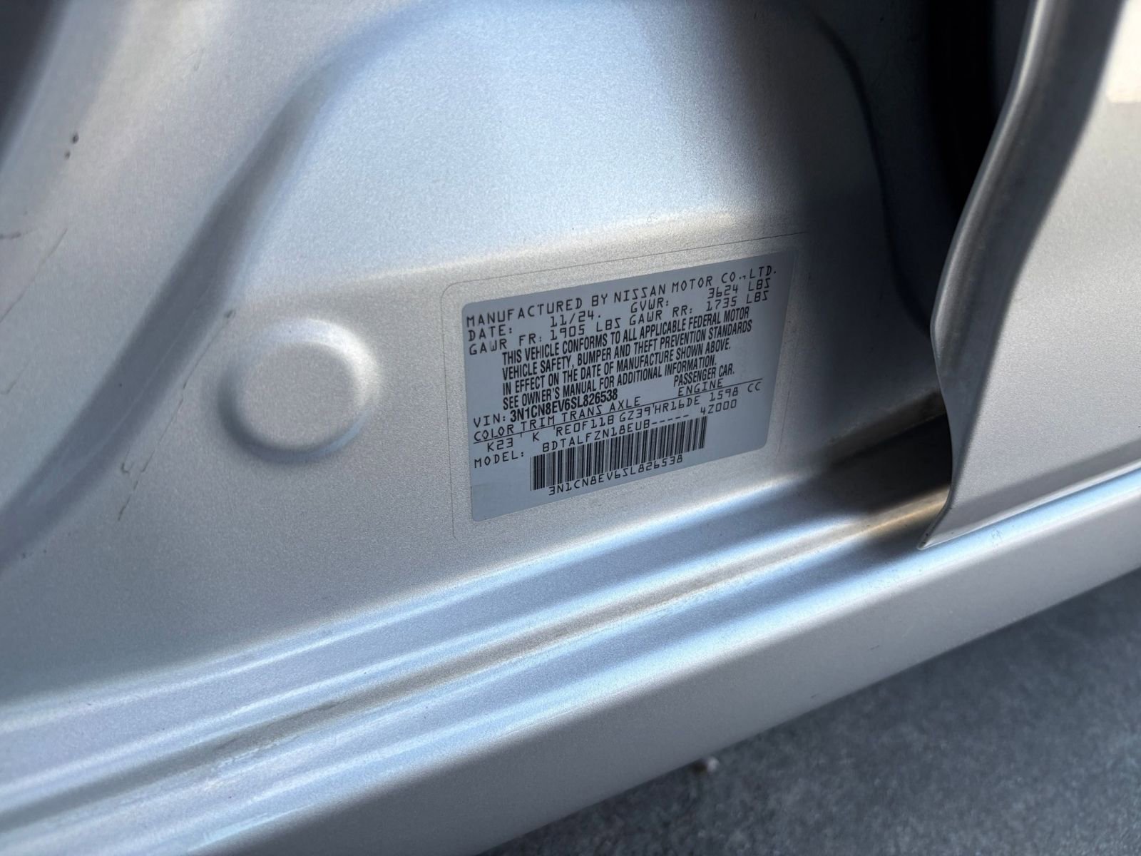 Used 2025 Nissan Versa SV FWD image 28