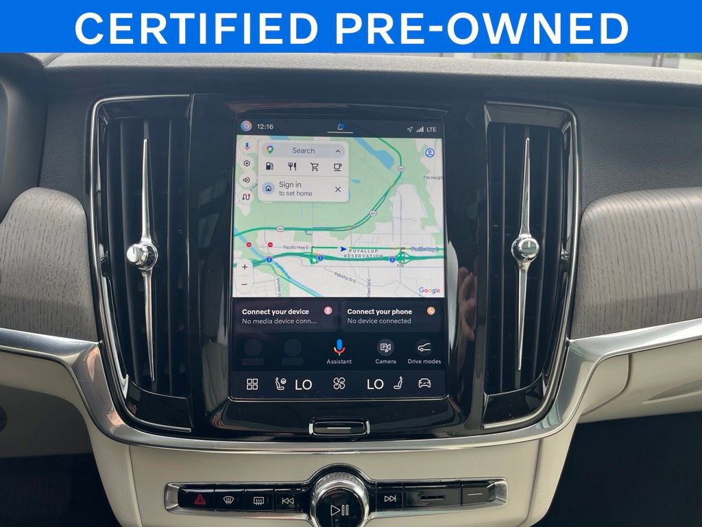 Certified 2025 Volvo V90 B6 Cross Country Plus AWD/4WD image 24