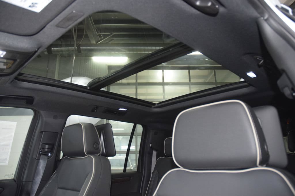 New 2026 Chevrolet Suburban Premier AWD/4WD image 52