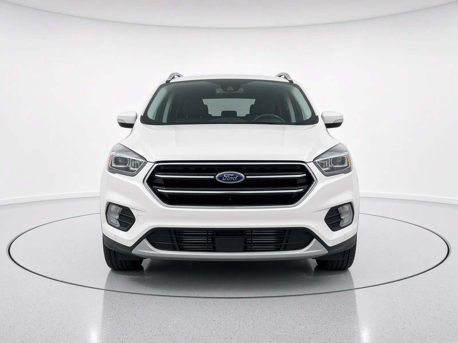 Used 2018 Ford Escape Titanium w/ Ford Safe & Smart Package AWD/4WD image 3