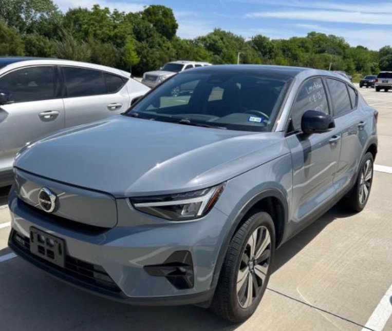 Used 2023 Volvo C40 P8 Recharge Plus w/ Protection Package Premier AWD/4WD image 1