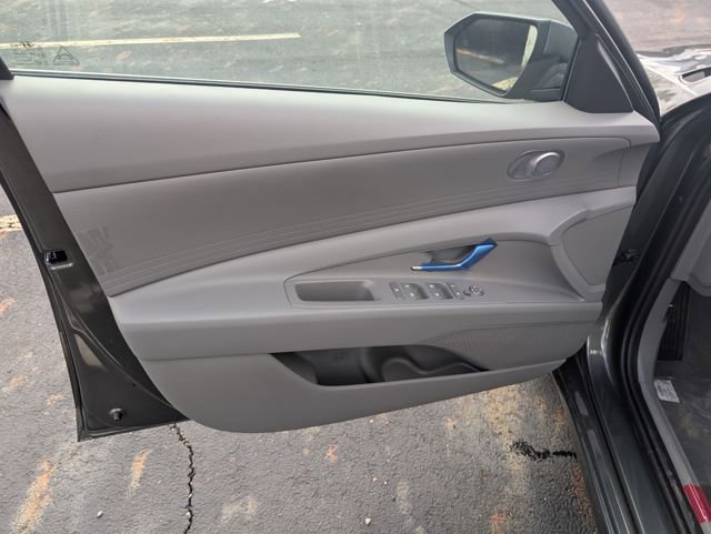 New 2026 Hyundai Elantra Blue image 15