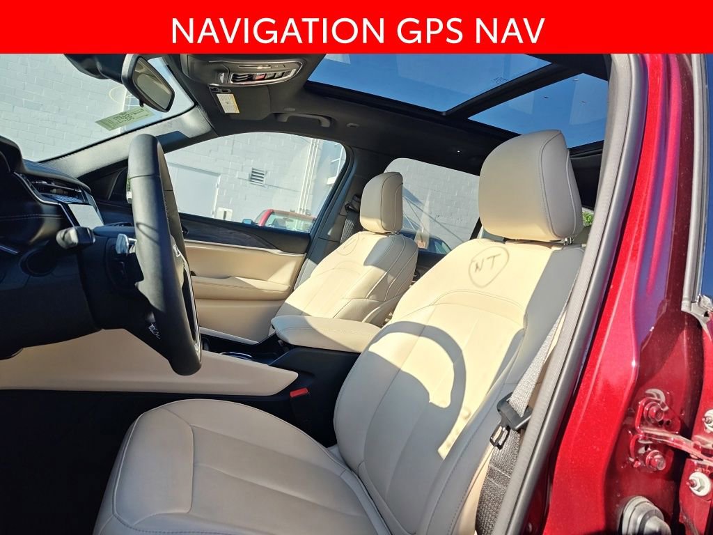 Used 2024 Jeep Grand Cherokee Limited 4xe AWD/4WD image 8