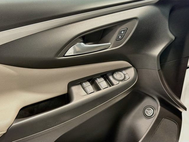 Used 2025 Buick Envista Avenir FWD image 15