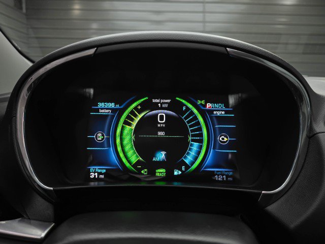 Used 2018 Chevrolet Volt Premier w/ Driver Confidence Package FWD image 22