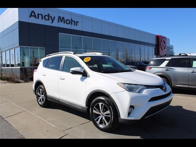 Used 2018 Toyota RAV4 XLE w/ Plus Extra Value Package AWD/4WD image 1