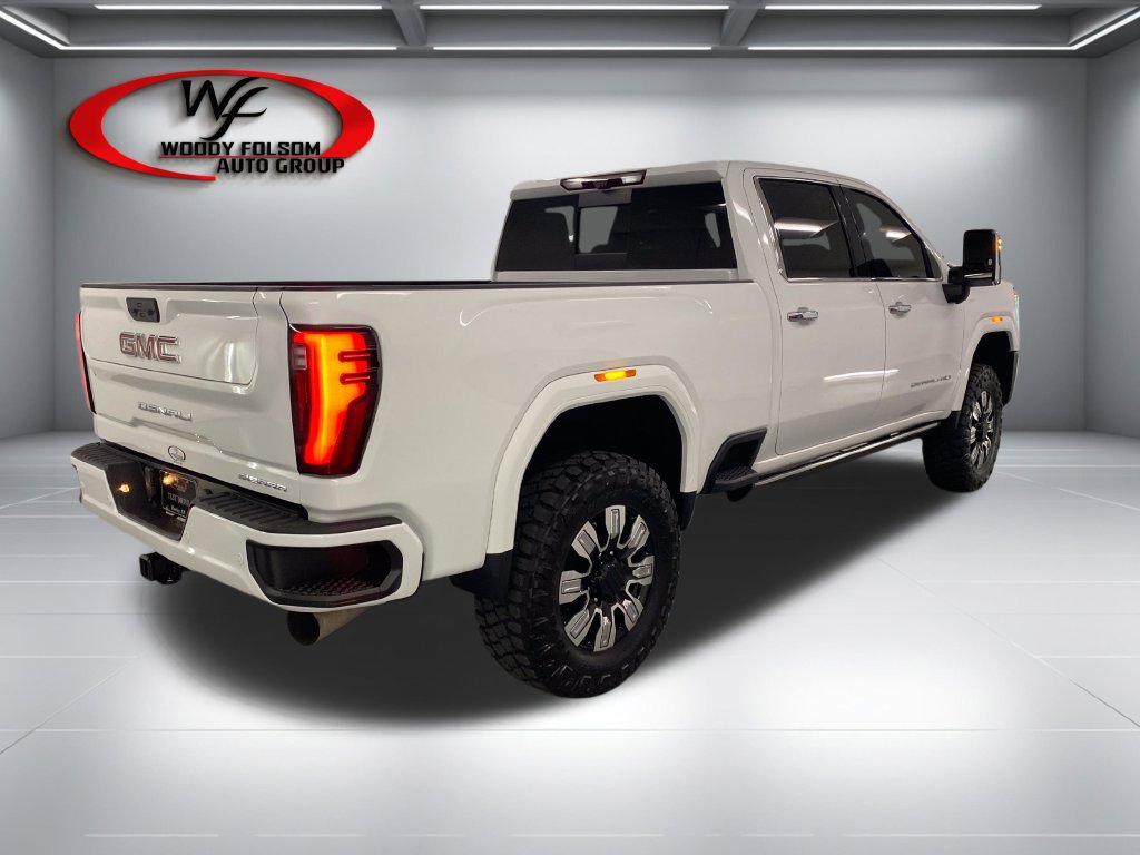 Used 2024 GMC Sierra 2500 Denali w/ Denali Reserve Package AWD/4WD image 6
