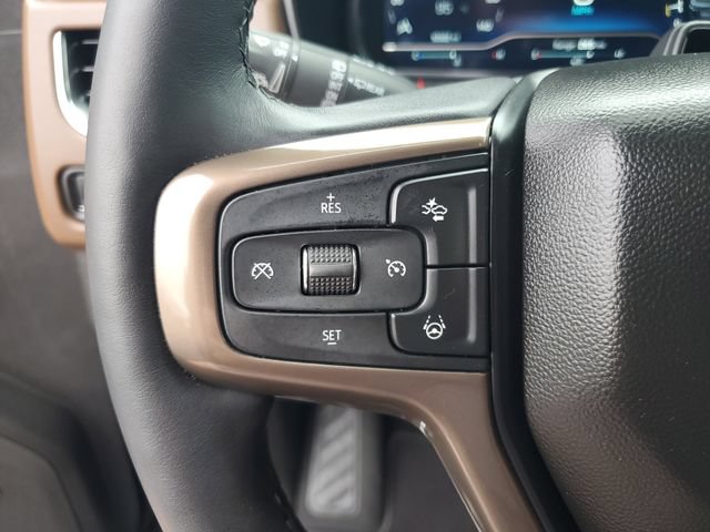 Certified 2024 Chevrolet Tahoe High Country w/ Advanced Technology Package AWD/4WD image 33