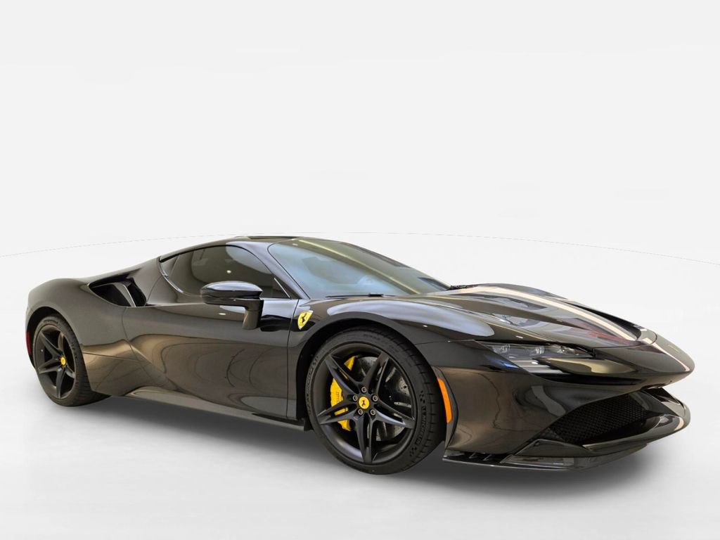 Used 2022 Ferrari SF90 Stradale AWD/4WD image 3