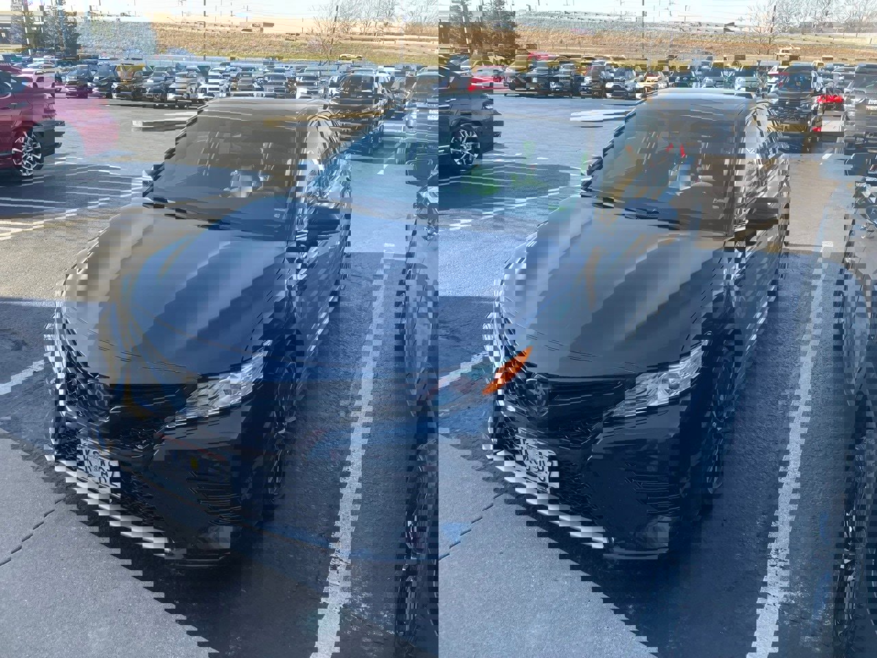 Used 2020 Toyota Camry XSE image 13