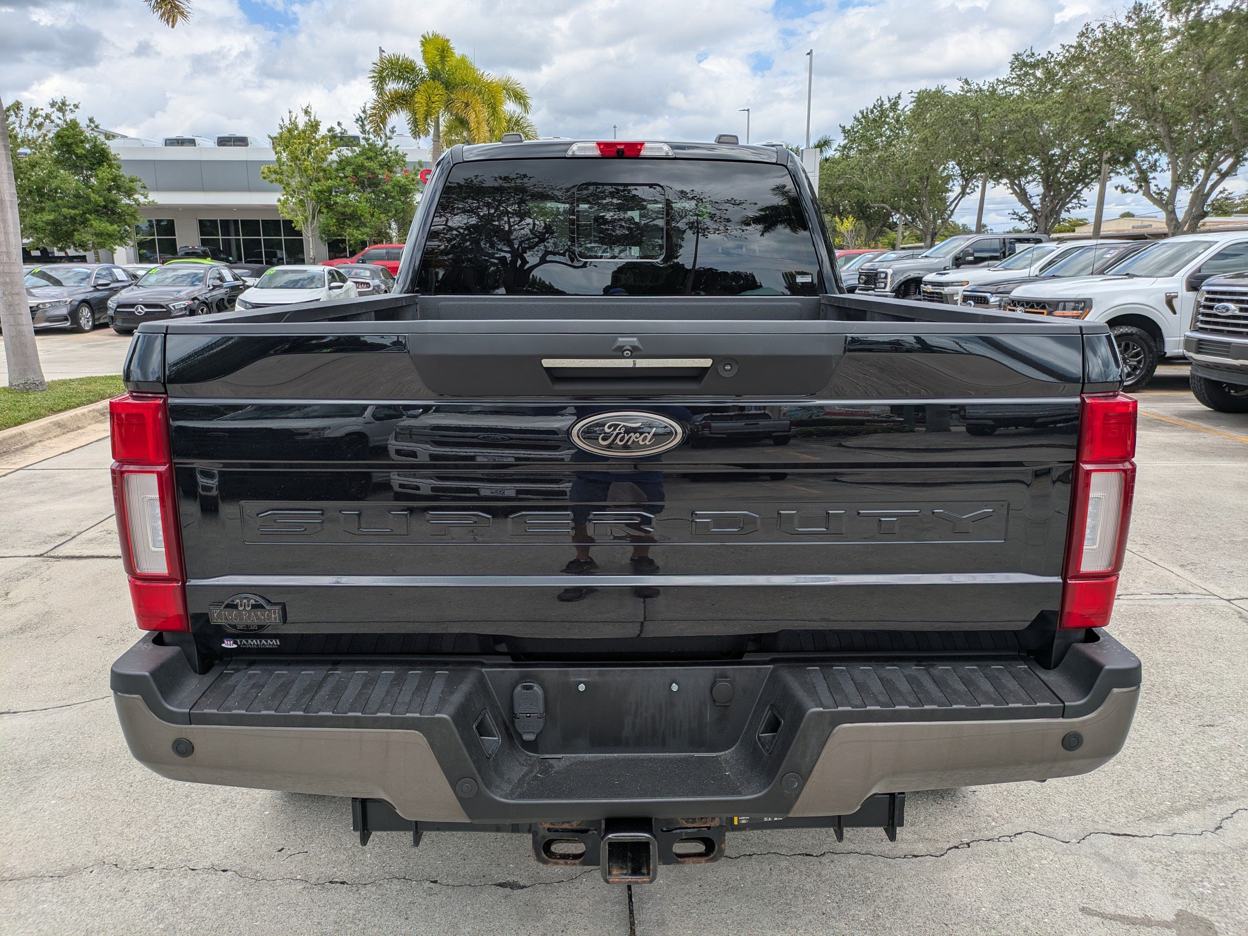 Used 2022 Ford F350 King Ranch w/ Tremor Off-Road Package AWD/4WD image 5