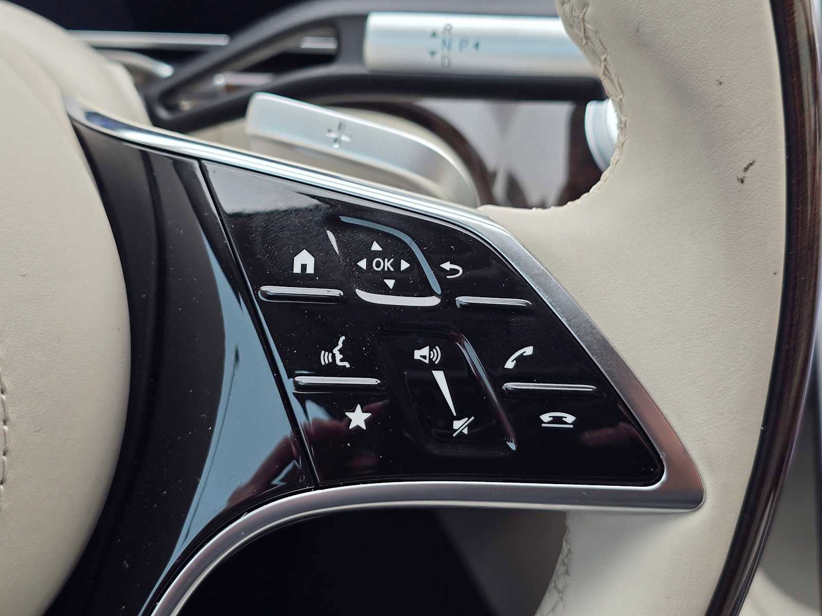 Used 2024 Mercedes-Benz S 580e 4MATIC Sedan image 35