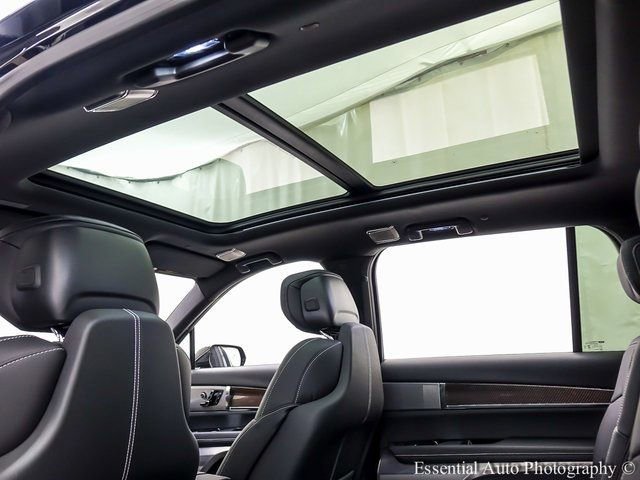 New 2026 Cadillac Vistiq Luxury w/ LPO, Floor Liner Package image 12