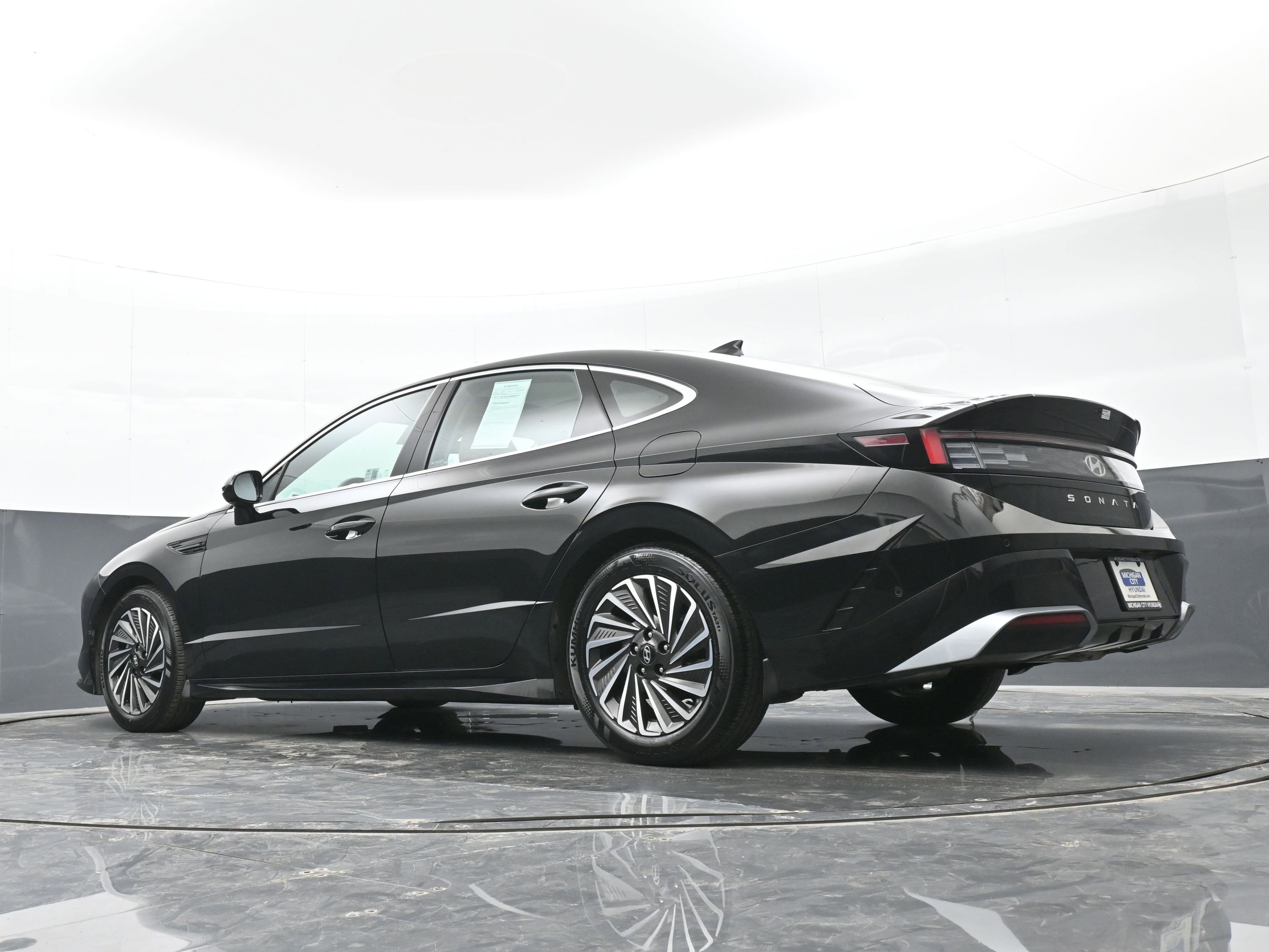 Certified 2025 Hyundai Sonata Limited image 38