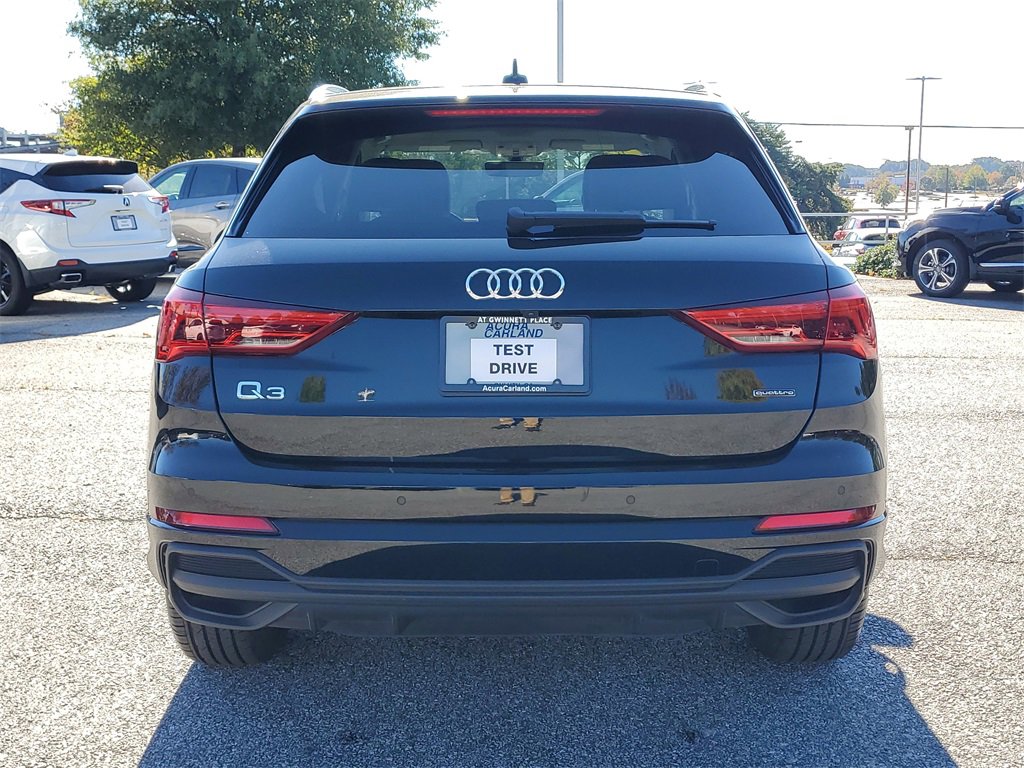 Used 2024 Audi Q3 2.0T Premium Plus image 6