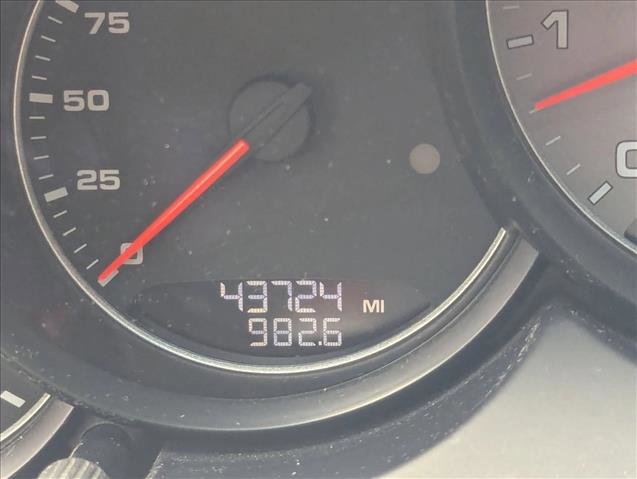 Used 2018 Porsche Cayenne S image 4