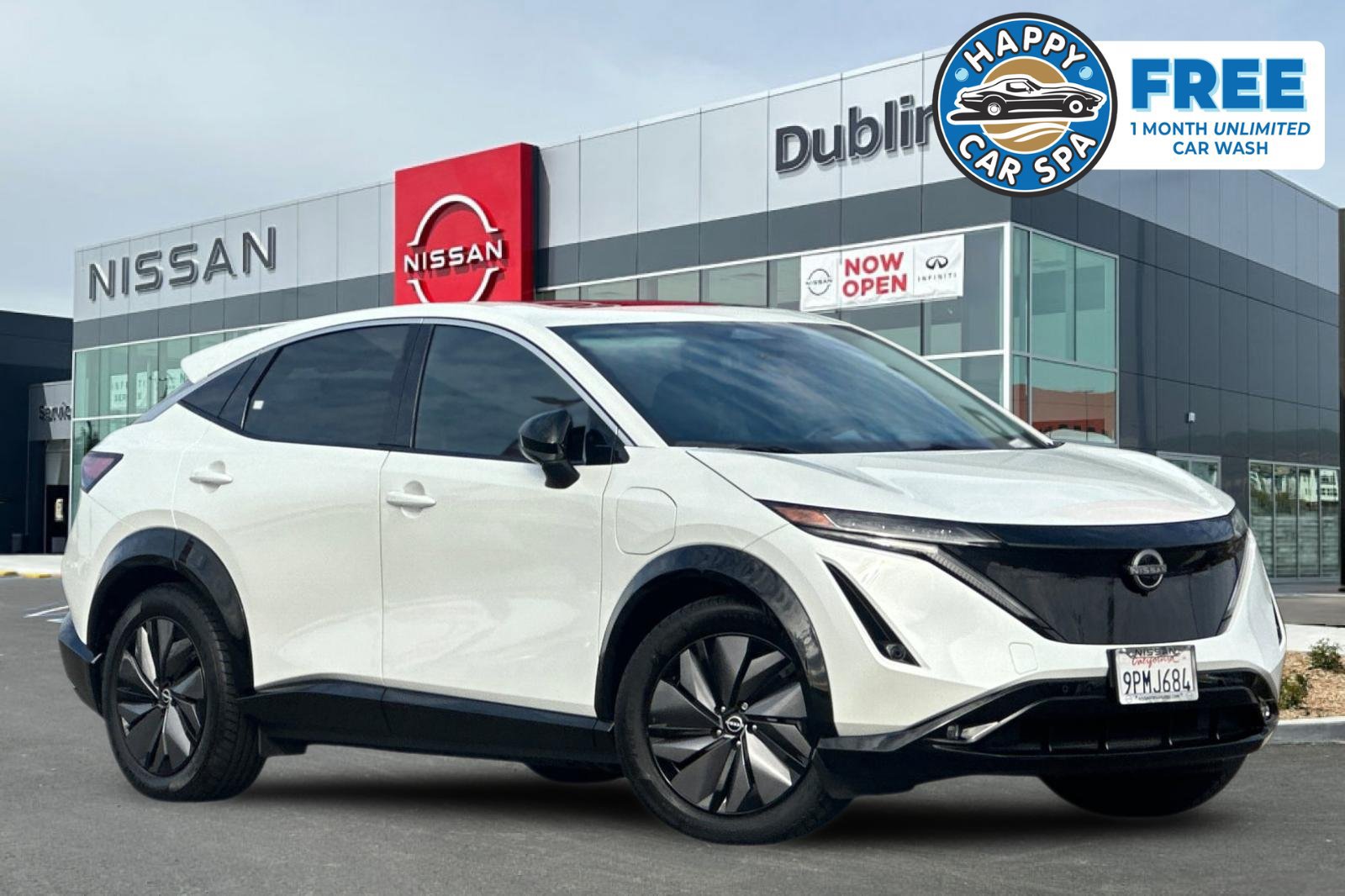 Used 2024 Nissan Ariya FWD image 1