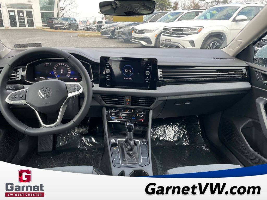 New 2026 Volkswagen Jetta SE image 11