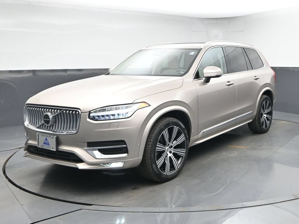 Used 2024 Volvo XC90 B6 Plus w/ Protection Package Premier AWD/4WD image 3