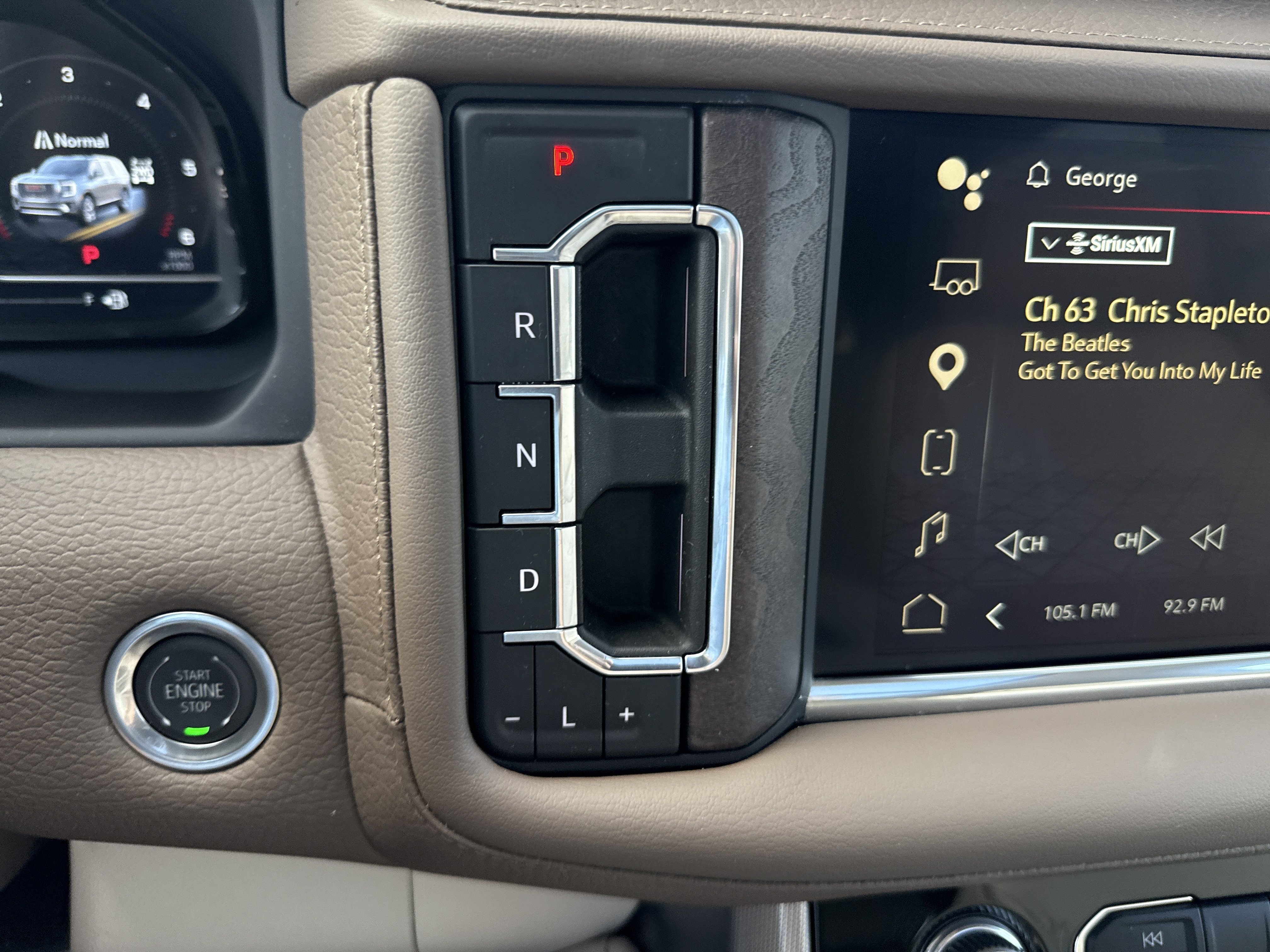 Used 2024 GMC Yukon Denali w/ Denali Reserve Package AWD/4WD image 24