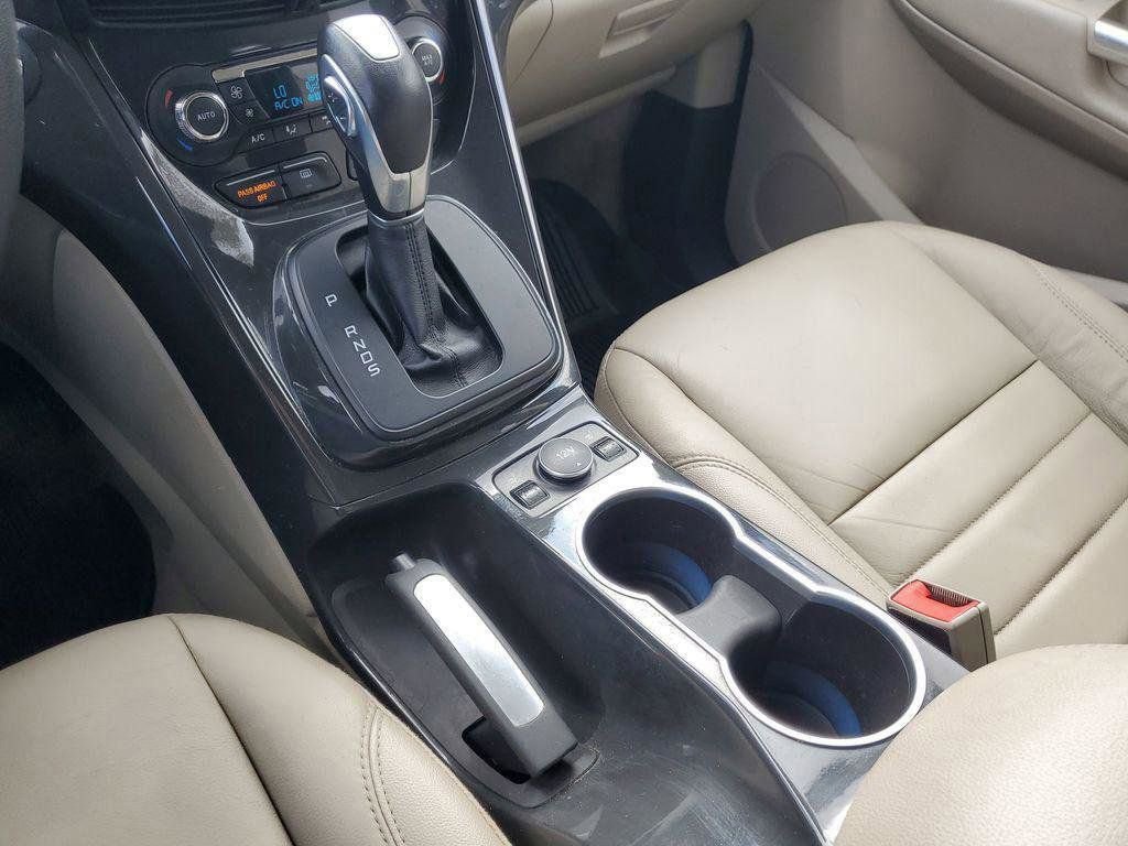 Used 2016 Ford Escape Titanium image 17