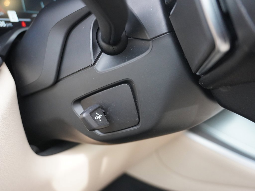 Used 2022 BMW X5 xDrive40i w/ Parking Assistance Package image 49