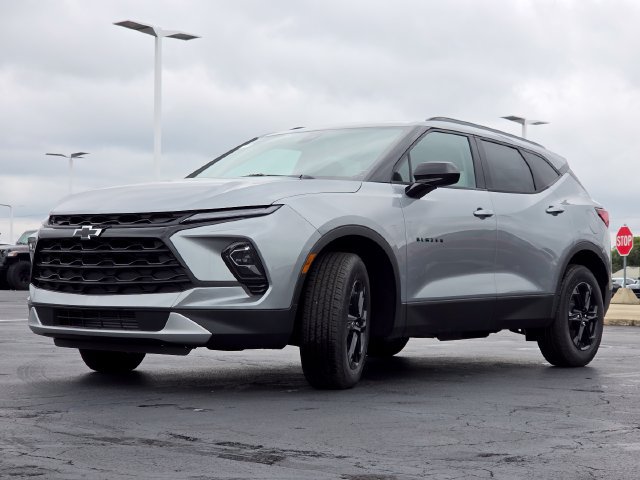 New 2026 Chevrolet Blazer LT w/ Convenience Package AWD/4WD image 12