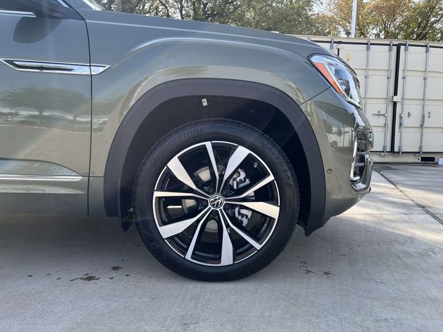 New 2026 Volkswagen Atlas Cross Sport SEL Premium R-Line AWD/4WD image 8