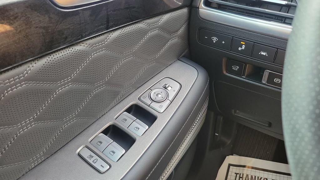 Used 2022 Hyundai Palisade Calligraphy FWD image 20