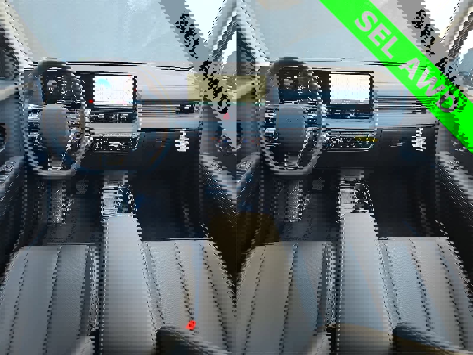 Used 2025 Hyundai Ioniq 5 SEL image 14