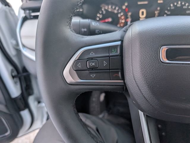 Used 2024 Jeep Compass Limited image 11