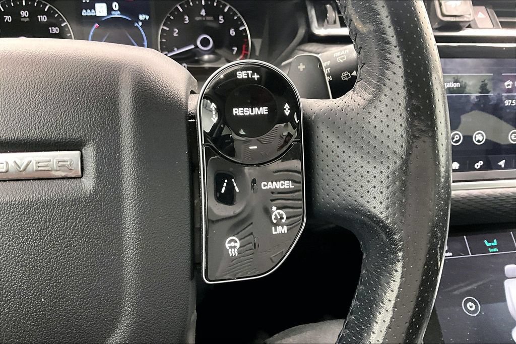 Used 2019 Land Rover Range Rover Velar S AWD/4WD image 21
