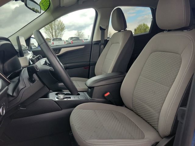 Used 2022 Ford Escape SE w/ Convenience Package AWD/4WD image 5