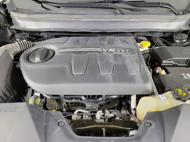 Used 2022 Jeep Cherokee Latitude AWD/4WD image 35