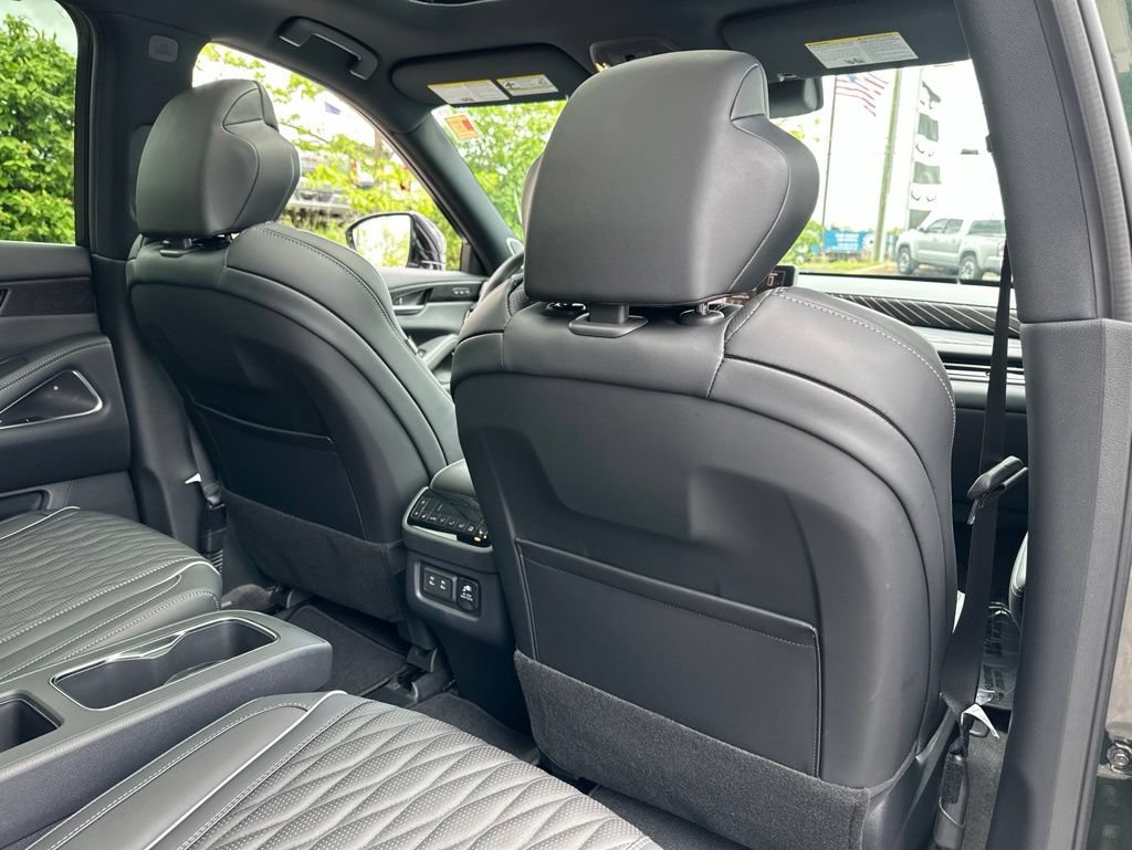 Used 2027 INFINITI QX60 Autograph w/ Dark Cargo Package AWD/4WD image 24