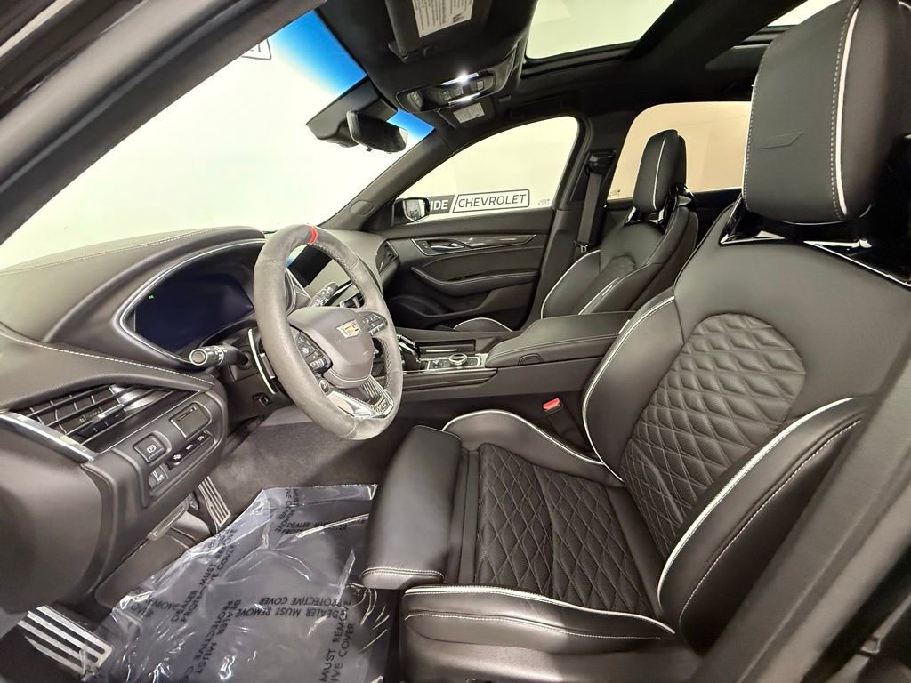 Used 2022 Cadillac CT5 V Blackwing w/ Parking Package RWD image 14