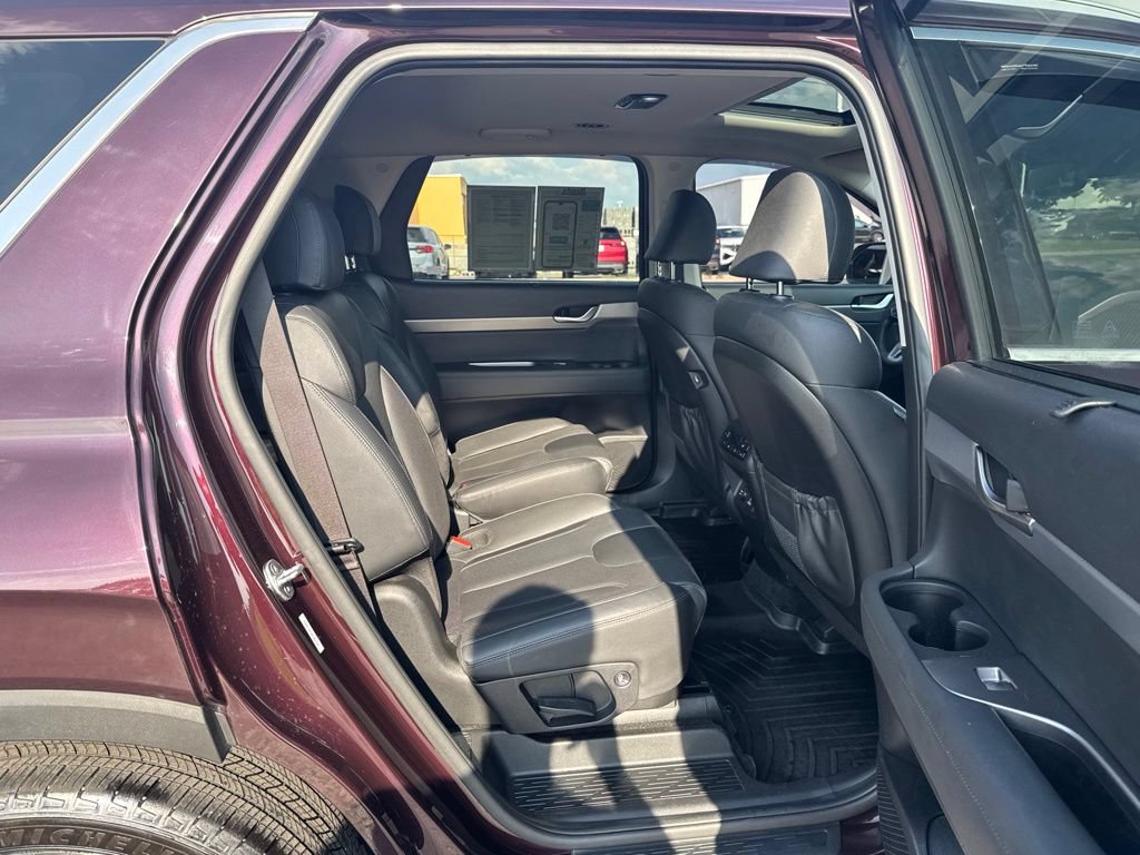 Used 2022 Hyundai Palisade SEL w/ Premium Package FWD image 37