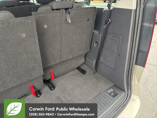 Used 2015 Ford Transit Connect XLT image 33