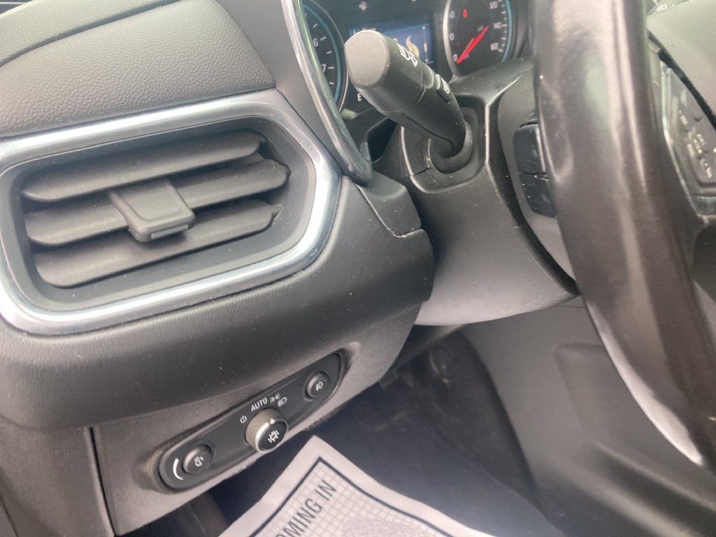 Used 2021 Chevrolet Equinox LT AWD/4WD image 17