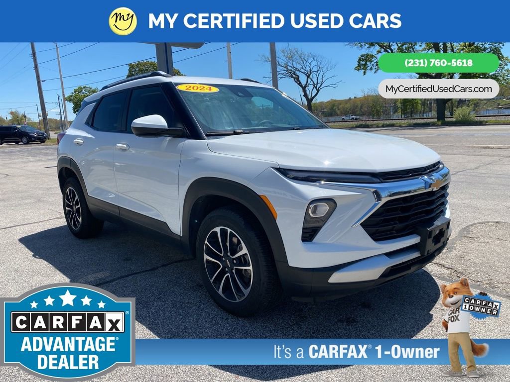 Used 2024 Chevrolet TrailBlazer LT AWD/4WD image 3