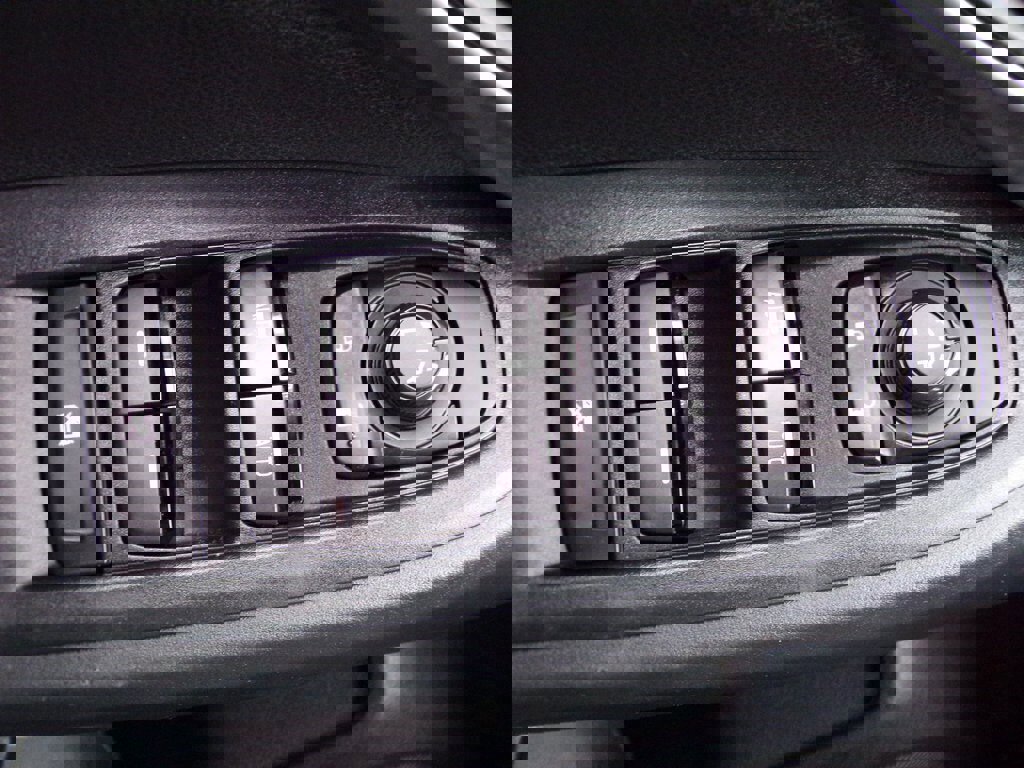 Used 2024 Subaru Impreza 2.0i image 27