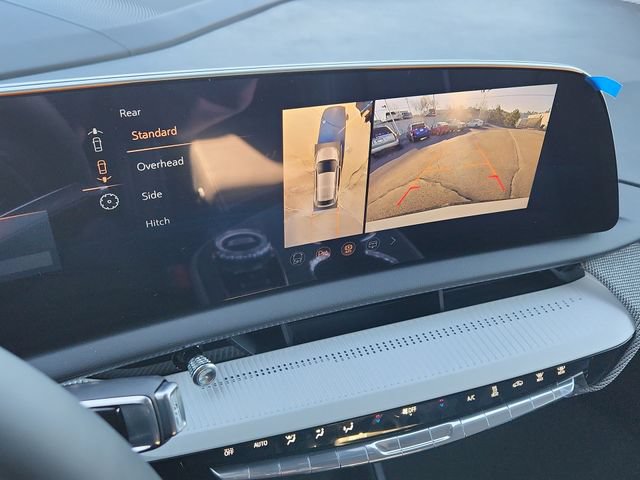 New 2026 Cadillac Optiq Sport 2 AWD/4WD image 19
