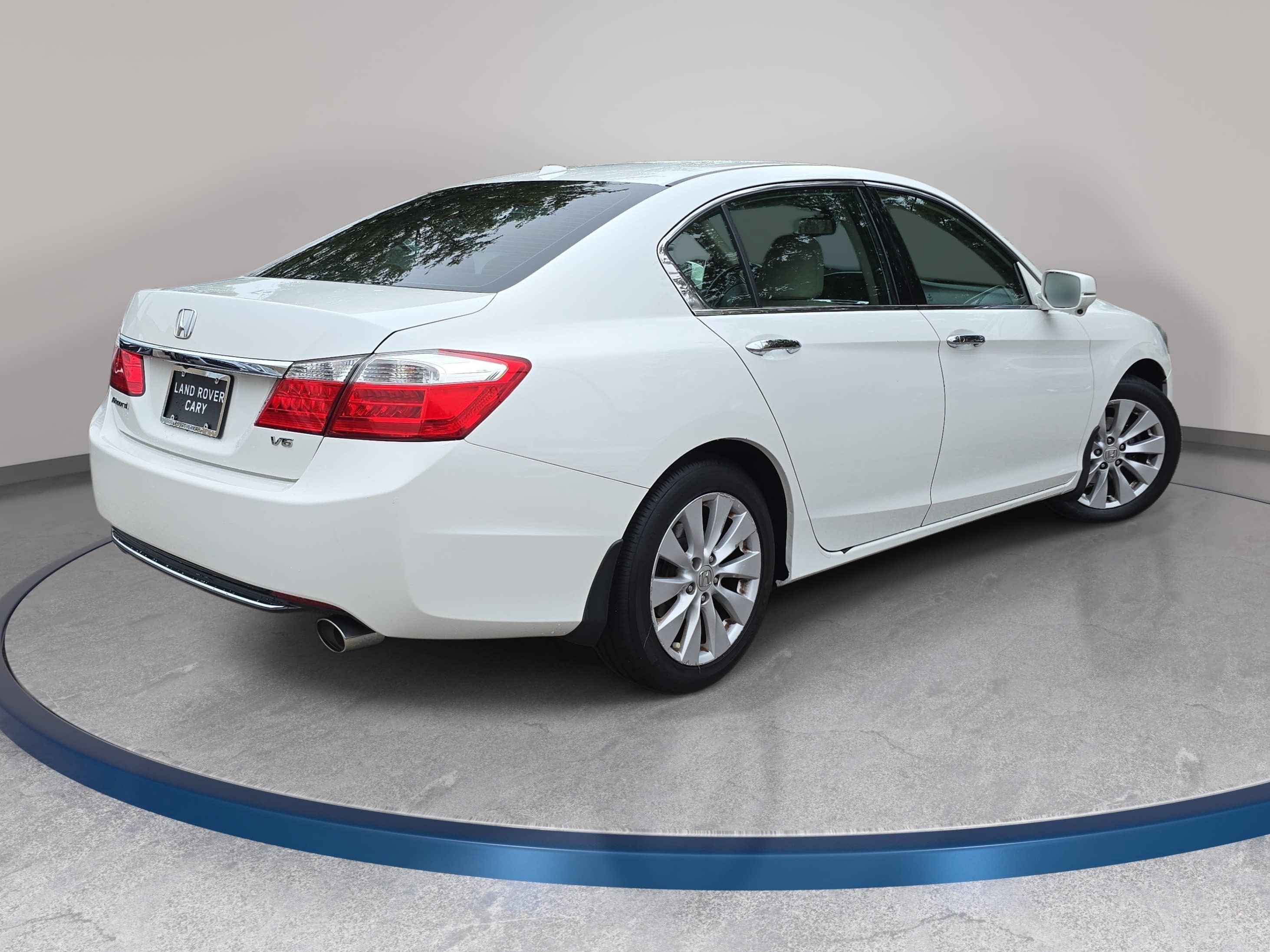 Used 2013 Honda Accord EX-L image 5
