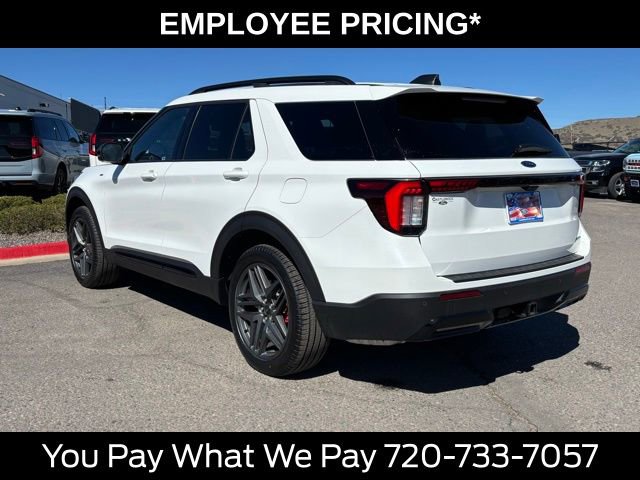 New 2026 Ford Explorer ST-Line w/ ST-Line Street Pack AWD/4WD image 3