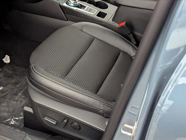 New 2026 Ford Escape SE FWD video 4