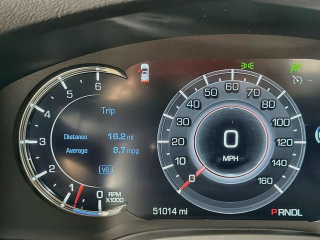 Used 2020 Cadillac Escalade Premium Luxury w/ Escalade Sport Edition AWD/4WD image 13