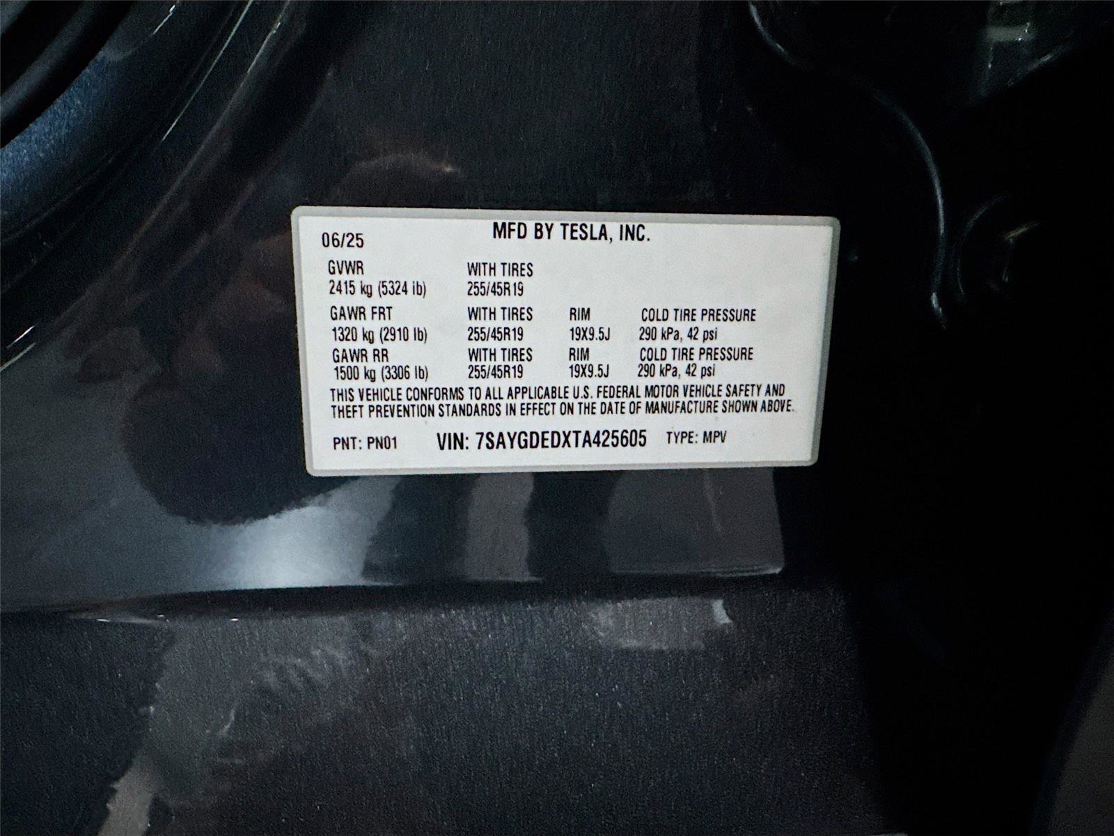 Used 2026 Tesla Model Y 2WD image 35