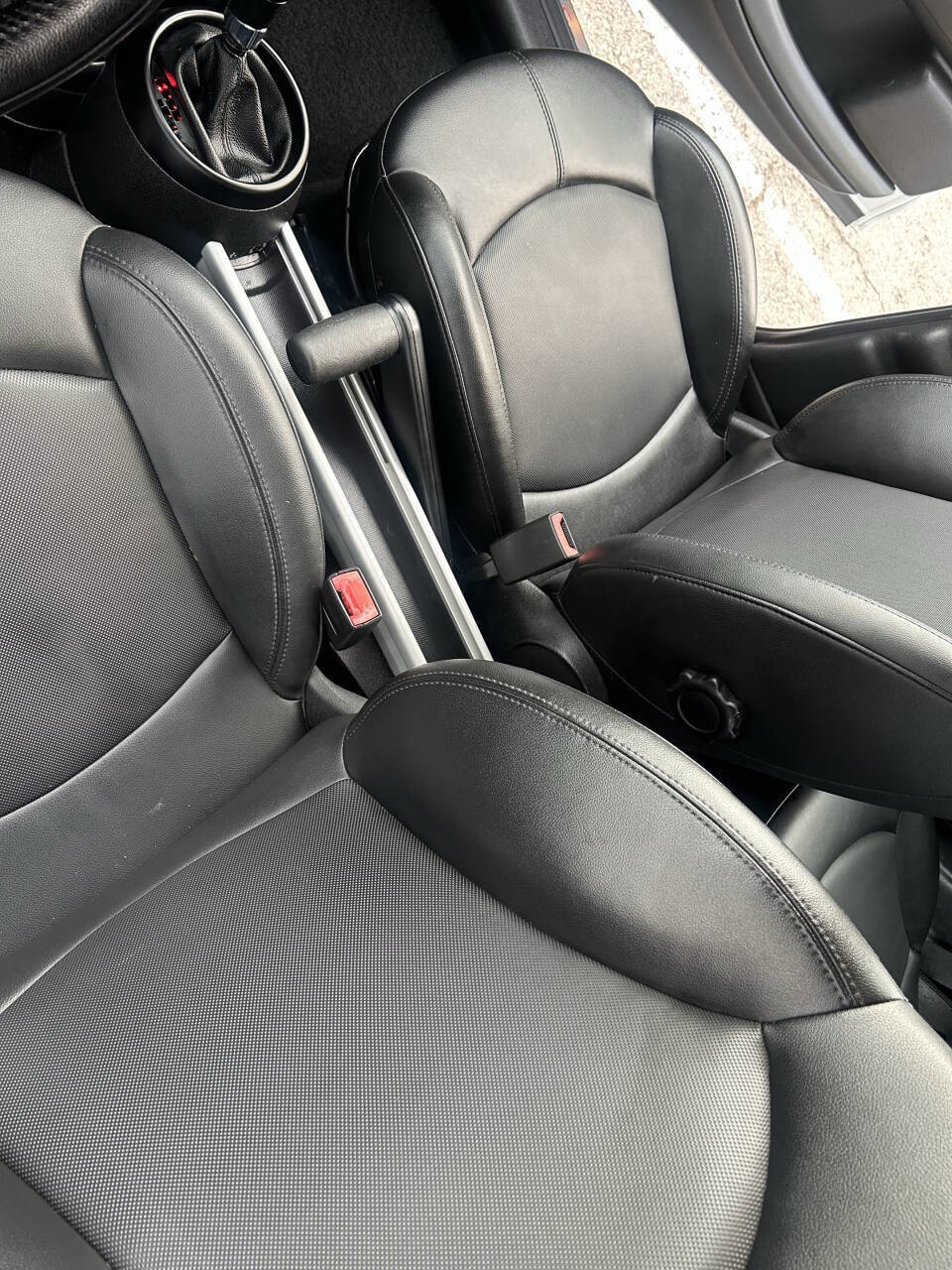 Used 2014 MINI Cooper Countryman S FWD image 11