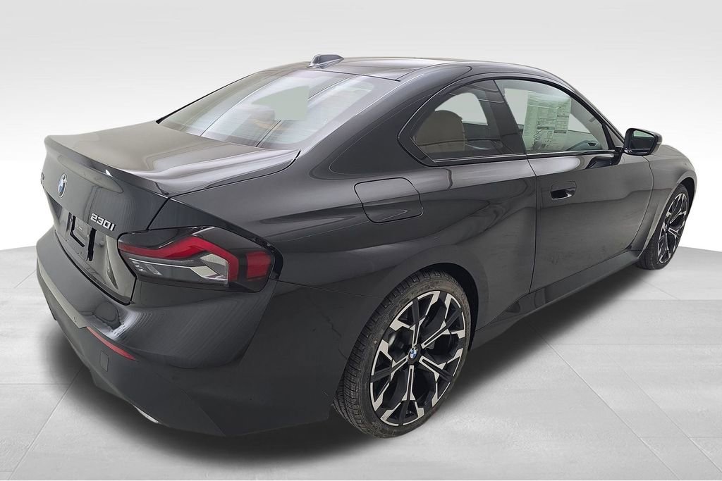 Used 2025 BMW 230i xDrive Coupe w/ Convenience Package image 9
